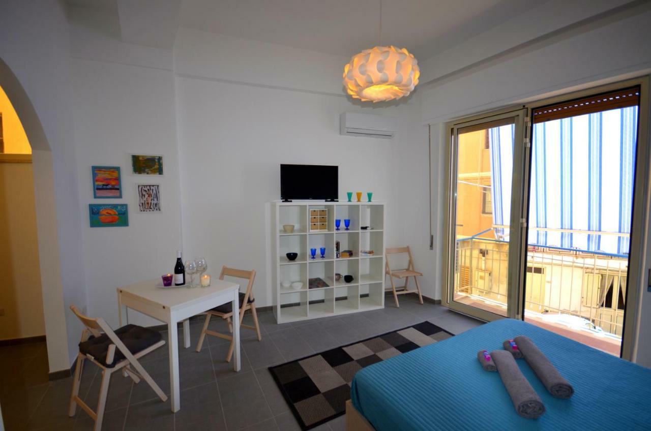 Casa Maja Lejlighed Giardini Naxos Eksteriør billede